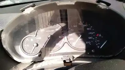Veículo de Sucata peugeot 206 berlina x-line refri do ano 2006 alimentado 8hz
