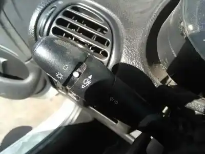 Veículo de Sucata peugeot 206 berlina x-line refri do ano 2006 alimentado 8hz