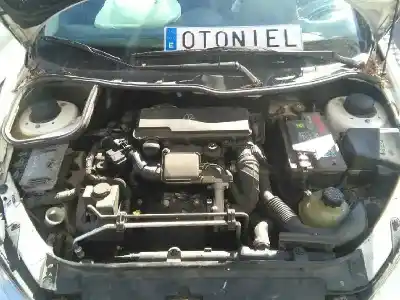 Veículo de Sucata peugeot 206 berlina x-line refri do ano 2006 alimentado 8hz