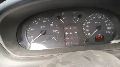 Scrapping Vehicle renault megane i scenic (ja0) 1.6 16v kaleido of the year 2000 powered k4m a7