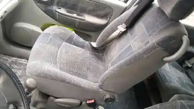 Scrapping Vehicle renault megane i scenic (ja0) 1.6 16v kaleido of the year 2000 powered k4m a7