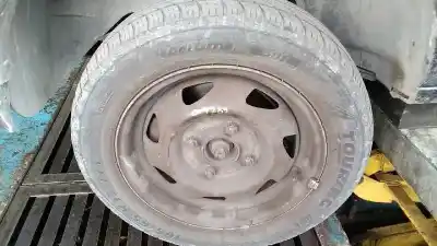 Здавання транспортного засобу ford fiesta berl./courier surf року 1995 потужний rtd