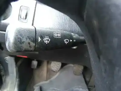 Véhicule à la ferraille mercedes-benz clase c (w202) berlina 250 diesel (202.125) de l'année 1993 alimenté d 605
