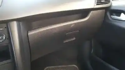 Véhicule à la ferraille peugeot 207 (2006->) 1.4 de l'année 2007 alimenté 8hz