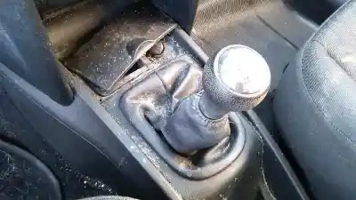 Véhicule à la ferraille peugeot 207 (2006->) 1.4 de l'année 2007 alimenté 8hz