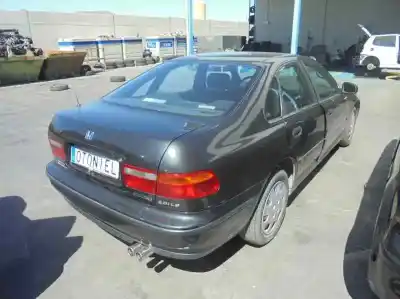 Veicolo di demolizione honda                                              accord berlina (cc/ce)                                                                                                                                                                                                                                     2.0 es (cc7/ce8)                                                                                                                                                                                                                                           dell'anno 1995 alimentato f20z1