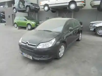 Vehicul casat citroen c4 coupe collection al anului 2007 alimentat nfu