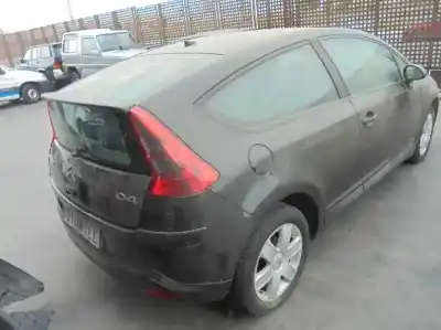 Vehicul casat citroen c4 coupe collection al anului 2007 alimentat nfu