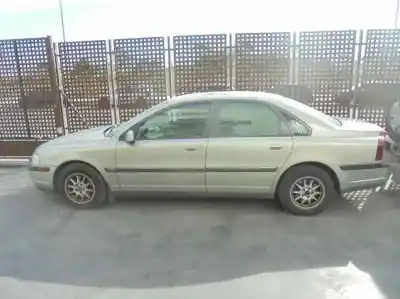 Здавання транспортного засобу volvo s80 berlina 2.5 d року 2000 потужний d5252t
