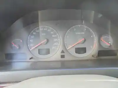 Здавання транспортного засобу volvo s80 berlina 2.5 d року 2000 потужний d5252t