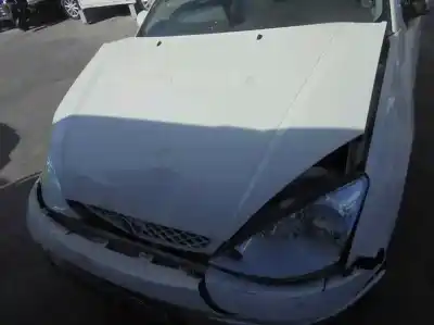 Здавання транспортного засобу ford focus berlina (cak) ghia року 2004 потужний f9da