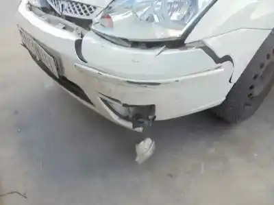 Здавання транспортного засобу ford focus berlina (cak) ghia року 2004 потужний f9da
