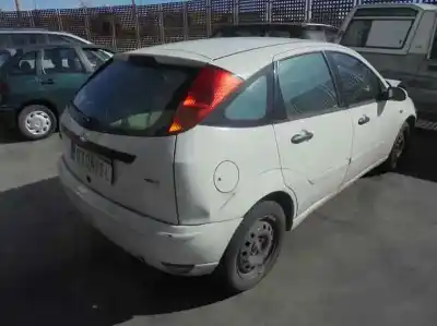 Здавання транспортного засобу ford focus berlina (cak) ghia року 2004 потужний f9da