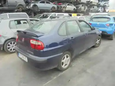 Здавання транспортного засобу seat cordoba berlina (6k2) stella року 2000 потужний agr