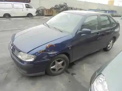 Здавання транспортного засобу seat cordoba berlina (6k2) stella року 2000 потужний agr