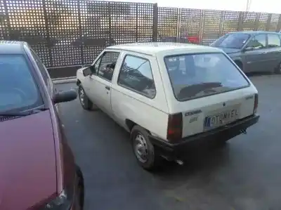 Veículo de Sucata opel corsa a * do ano 1987 alimentado ojo