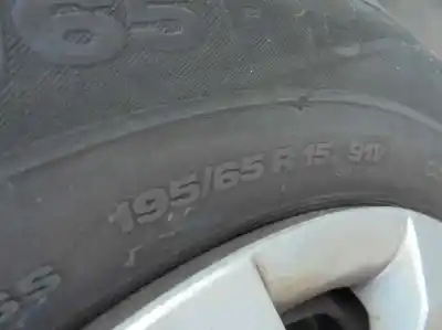 Veículo de Sucata skoda octavia berlina (1u2) ambiente do ano 2002 alimentado avu