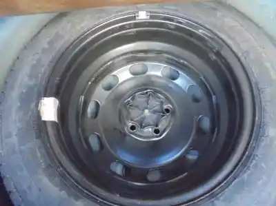 Veículo de Sucata skoda octavia berlina (1u2) ambiente do ano 2002 alimentado avu