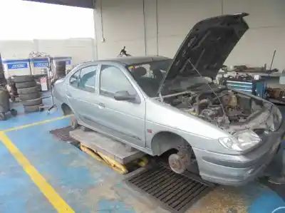 Здавання транспортного засобу RENAULT MEGANE I BERLINA HATCHBACK (BA0) 1.6e Alize року 1997 потужний K7M