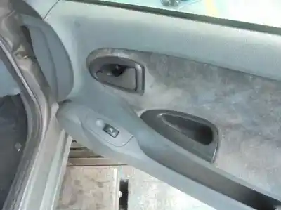 Veículo de Sucata renault megane i berlina hatchback (ba0) 1.6e alize do ano 1997 alimentado k7m