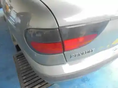 Veículo de Sucata renault megane i berlina hatchback (ba0) 1.6e alize do ano 1997 alimentado k7m