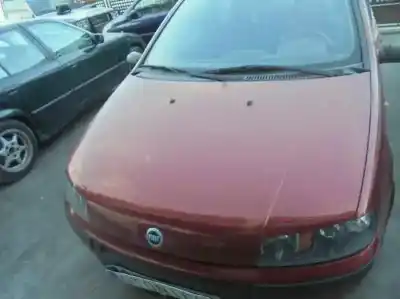 Veicolo di demolizione fiat punto berlina (188) 1.2 8v dynamic dell'anno 2002 alimentato 188a4000