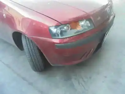 Veicolo di demolizione fiat punto berlina (188) 1.2 8v dynamic dell'anno 2002 alimentato 188a4000