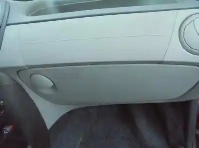 Veicolo di demolizione fiat punto berlina (188) 1.2 8v dynamic dell'anno 2002 alimentato 188a4000