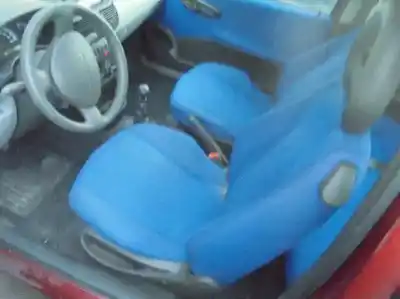 Veicolo di demolizione fiat punto berlina (188) 1.2 8v dynamic dell'anno 2002 alimentato 188a4000