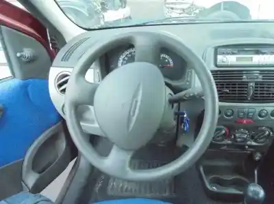Veicolo di demolizione fiat punto berlina (188) 1.2 8v dynamic dell'anno 2002 alimentato 188a4000
