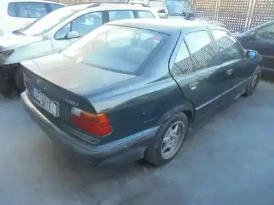 Здавання транспортного засобу bmw serie 3 berlina (e36) * року 1999 потужний 164e2
