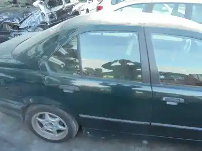 Здавання транспортного засобу bmw serie 3 berlina (e36) * року 1999 потужний 164e2