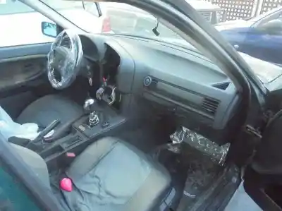Здавання транспортного засобу bmw serie 3 berlina (e36) * року 1999 потужний 164e2