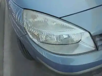 Sloopvoertuig renault scenic ii confort dynamique van het jaar 2004 aangedreven f9q d8