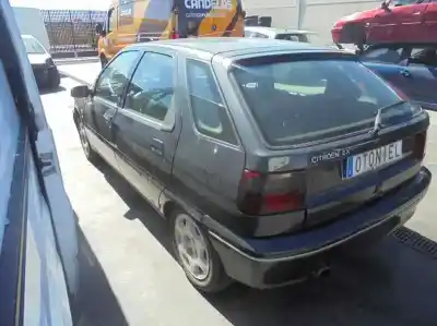 Véhicule à la ferraille citroen zx 1.9 d tentation de l'année 1997 alimenté djy