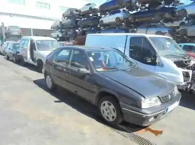 Véhicule à la ferraille citroen zx 1.9 d tentation de l'année 1997 alimenté djy