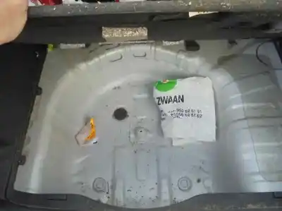 Sloopvoertuig hyundai accent (mc) gl van het jaar 2006 aangedreven d4fa