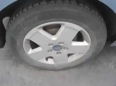 Scrapping Vehicle ford focus berlina (cap) ghia of the year 2005 powered hwda