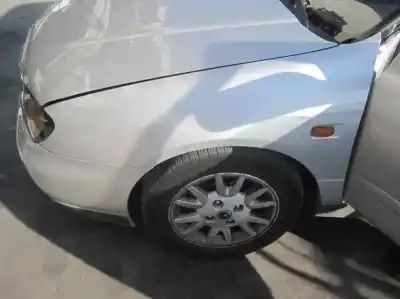 Здавання транспортного засобу nissan primera berlina (p11) básico року 2000 потужний cd20