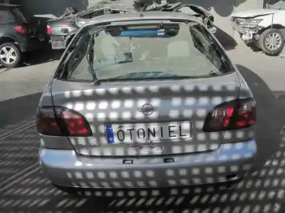 Здавання транспортного засобу nissan primera berlina (p11) básico року 2000 потужний cd20