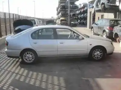 Здавання транспортного засобу nissan primera berlina (p11) básico року 2000 потужний cd20