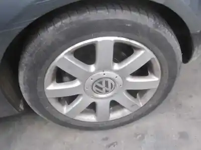 Hurda Aracı volkswagen golf v berlina (1k1) highline yılın 2005 güçlü bkc