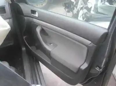 Hurda Aracı volkswagen golf v berlina (1k1) highline yılın 2005 güçlü bkc