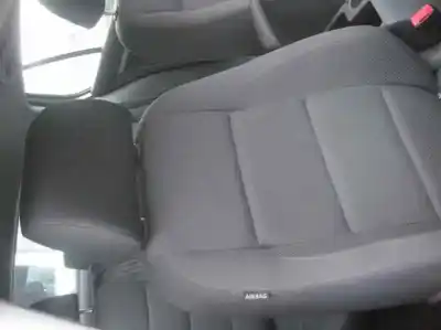 Hurda Aracı volkswagen golf v berlina (1k1) highline yılın 2005 güçlü bkc
