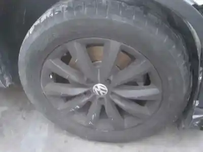 Vehicul casat volkswagen tiguan (5n2) advance bluemotion al anului 2015 alimentat cuv