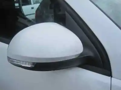 Vehicul casat volkswagen tiguan (5n2) advance bluemotion al anului 2015 alimentat cuv