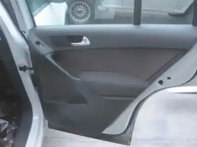 Vehicul casat volkswagen tiguan (5n2) advance bluemotion al anului 2015 alimentat cuv