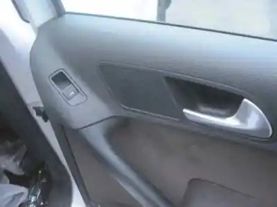 Vehicul casat volkswagen tiguan (5n2) advance bluemotion al anului 2015 alimentat cuv