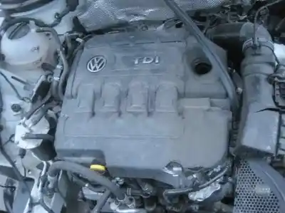 Vehicul casat volkswagen tiguan (5n2) advance bluemotion al anului 2015 alimentat cuv