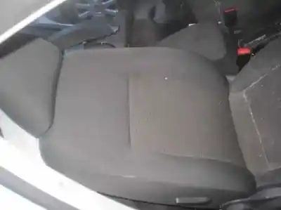 Vehicul casat volkswagen tiguan (5n2) advance bluemotion al anului 2015 alimentat cuv